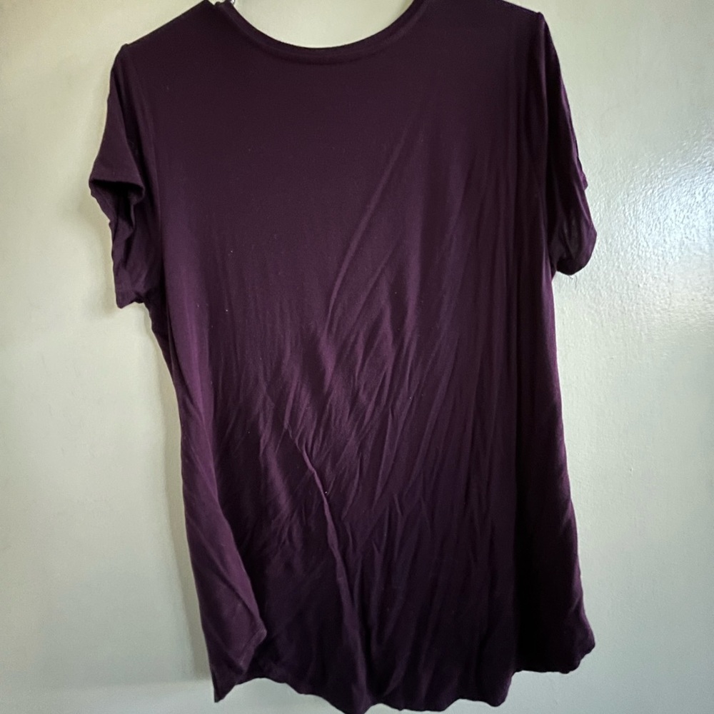 Apt 9 “I’m Dreaming of a Wine Christmas”Purple T-shirt Size L. Good Condition. - Picture 4 of 4